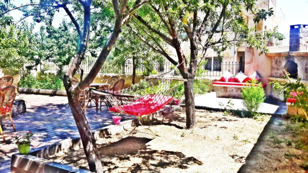נבשהיר Dedeli Deluxe Hotel מראה חיצוני תמונה